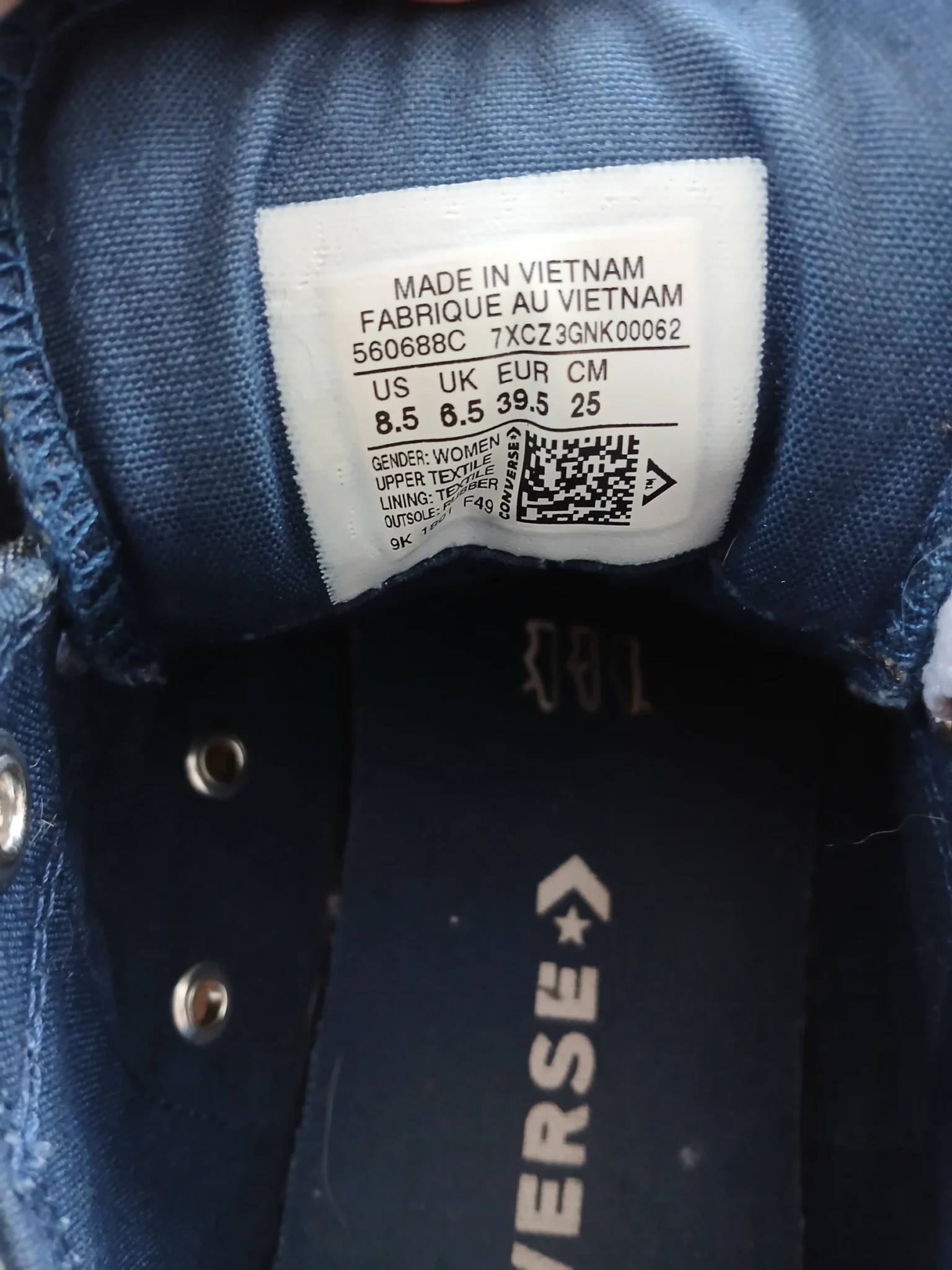 Image for Converse à pois