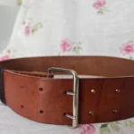 Thumbnail for Ceinture vintage cuir