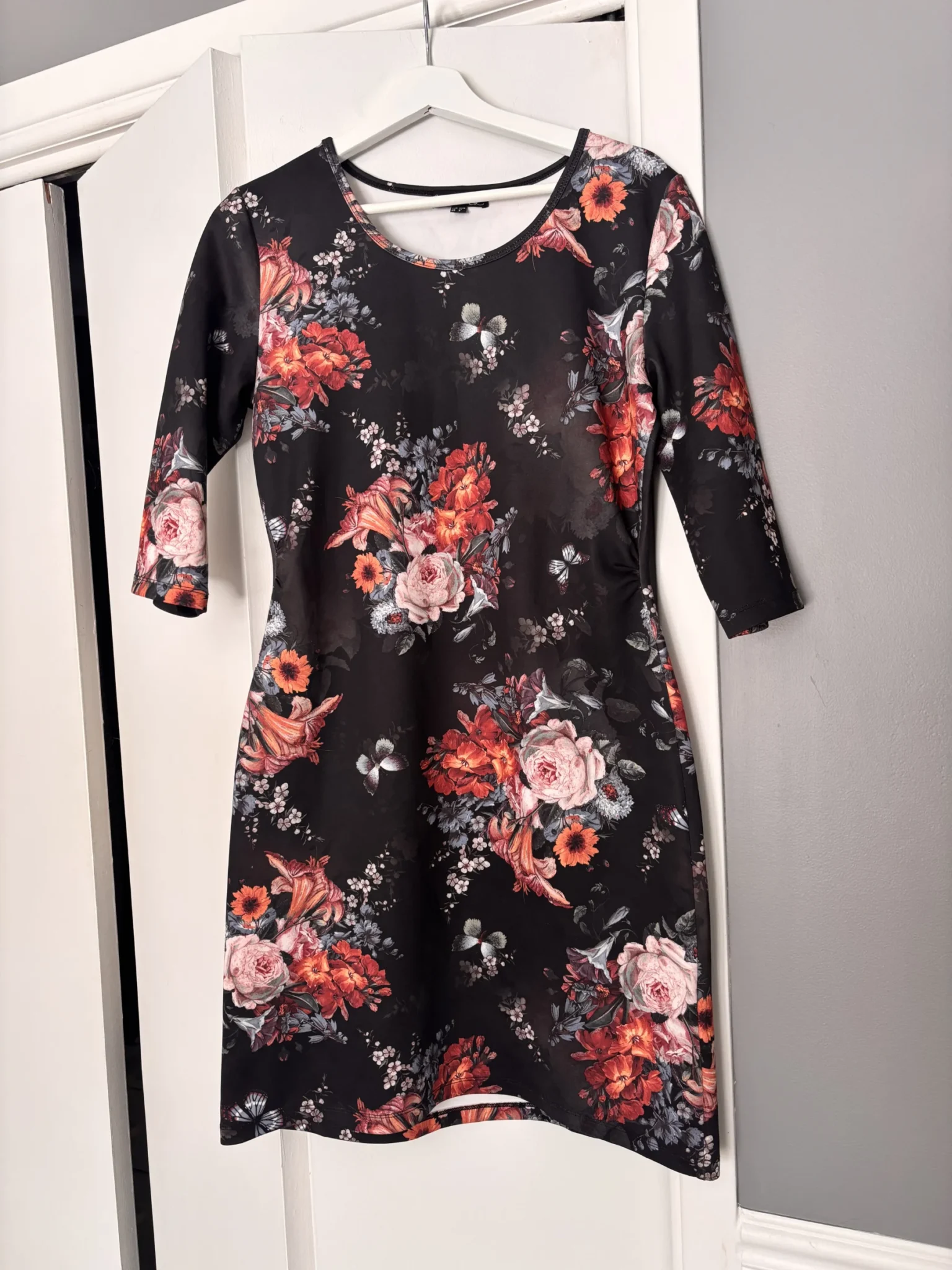 Featured image for Robe tunique fleurie