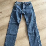 Featured thumbnail for Jeans 26 pour femmes