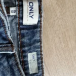 Thumbnail for Jeans 26 pour femmes