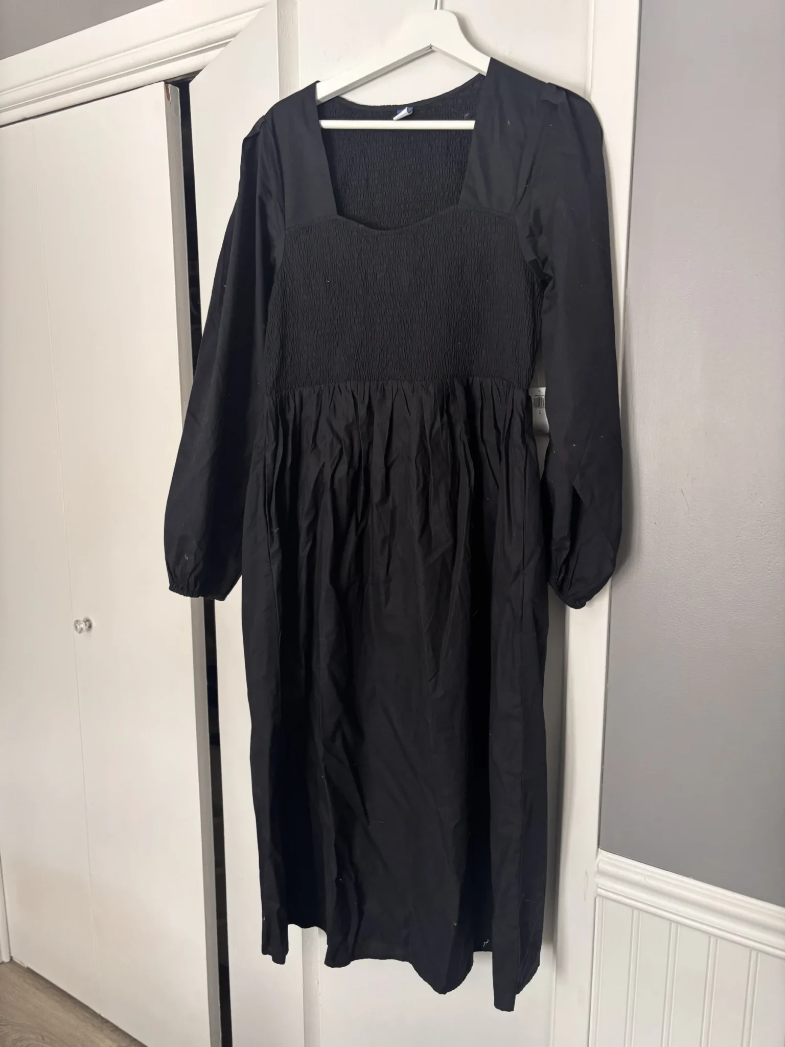 Featured image for Robe noir