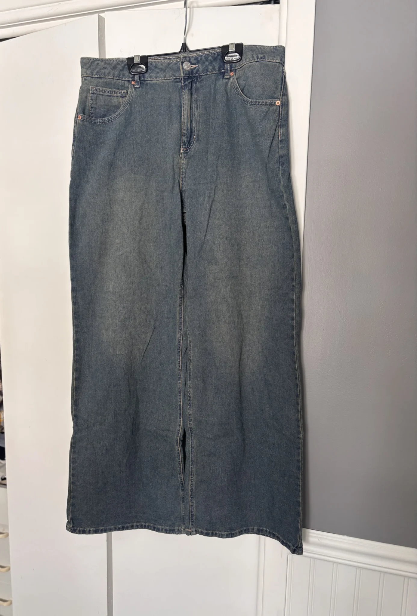 Featured image for Jeans