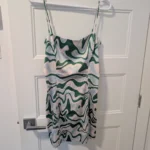 Featured thumbnail for Aritzia/Sun Deh Robe Sz 8