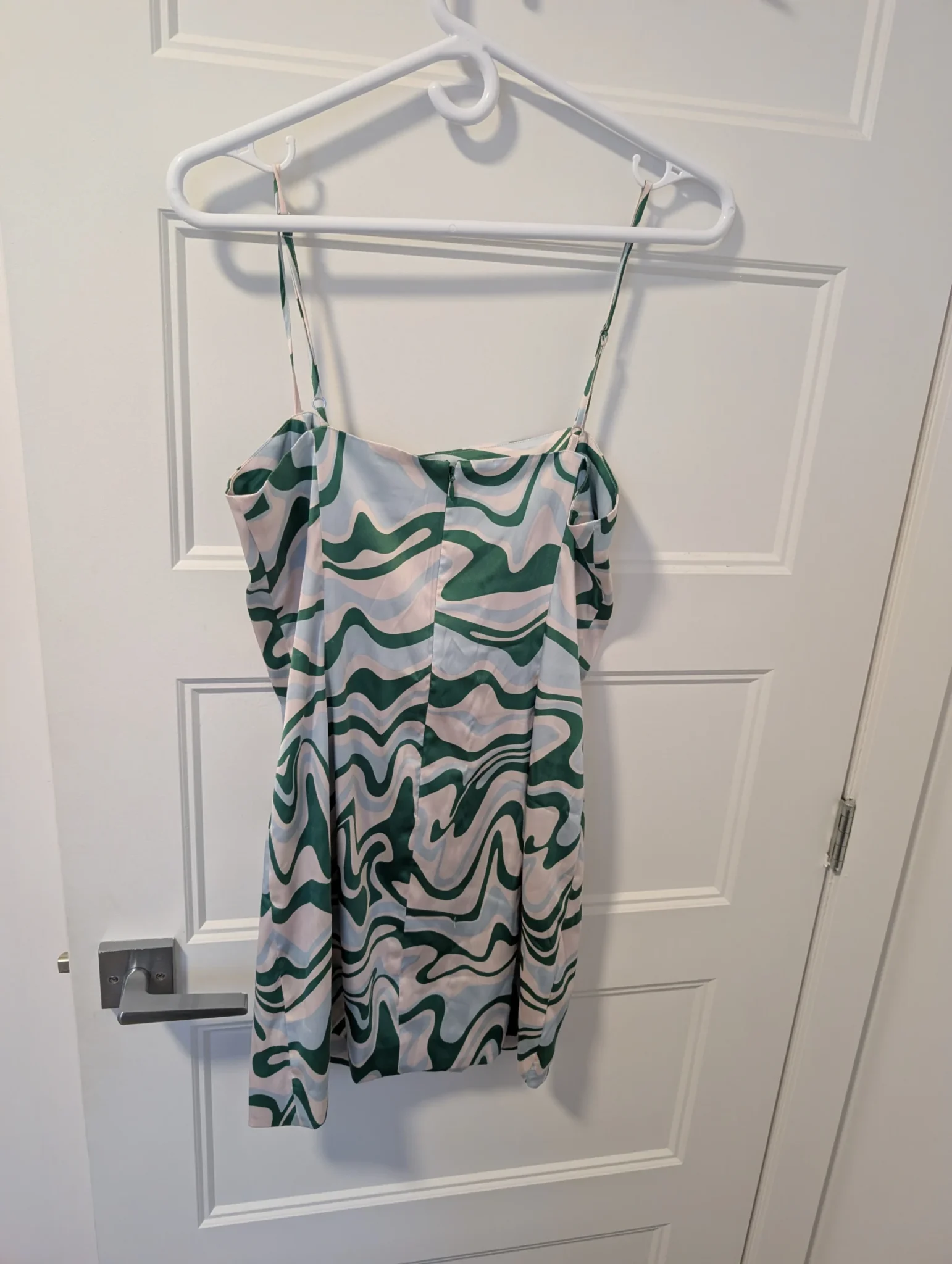 Image for Aritzia/Sun Deh Robe Sz 8