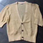 Featured thumbnail for Cardigan en tricot léger