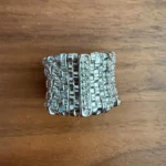 Featured thumbnail for Bague couleur argent