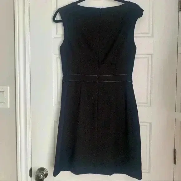 Image for Petite Robe Noire neuve avec étiquette (NWT) - Small