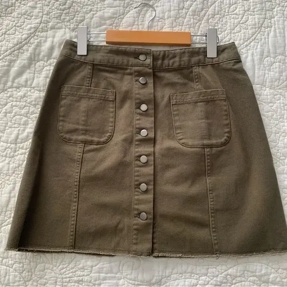 Image for Mini jupe à boutons Vert Khaki - Medium