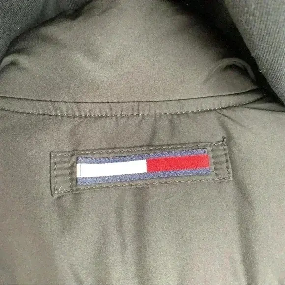 Image for Manteau sans manche Veste Puffer Noir avec Capuchon TOMMY HILFIGER - Small