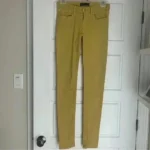 Thumbnail for Ensemble de jean et cardigan JUICY COUTURE - Grandeur 25 et Small