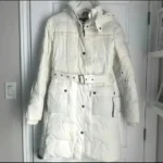 Featured thumbnail for Manteau d'Hiver 3/4 Puffer en Nylon avec Capuchon - TOMMY HILFIGER - Small
