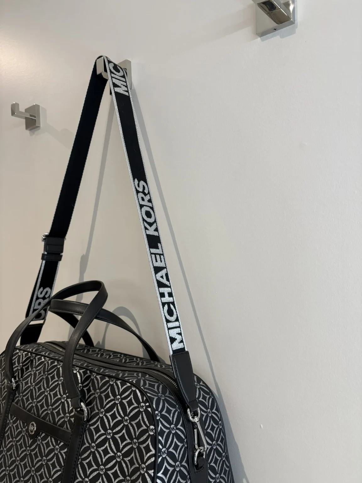 Image for Sac de voyage week-end XL Michael Kors noir/argent