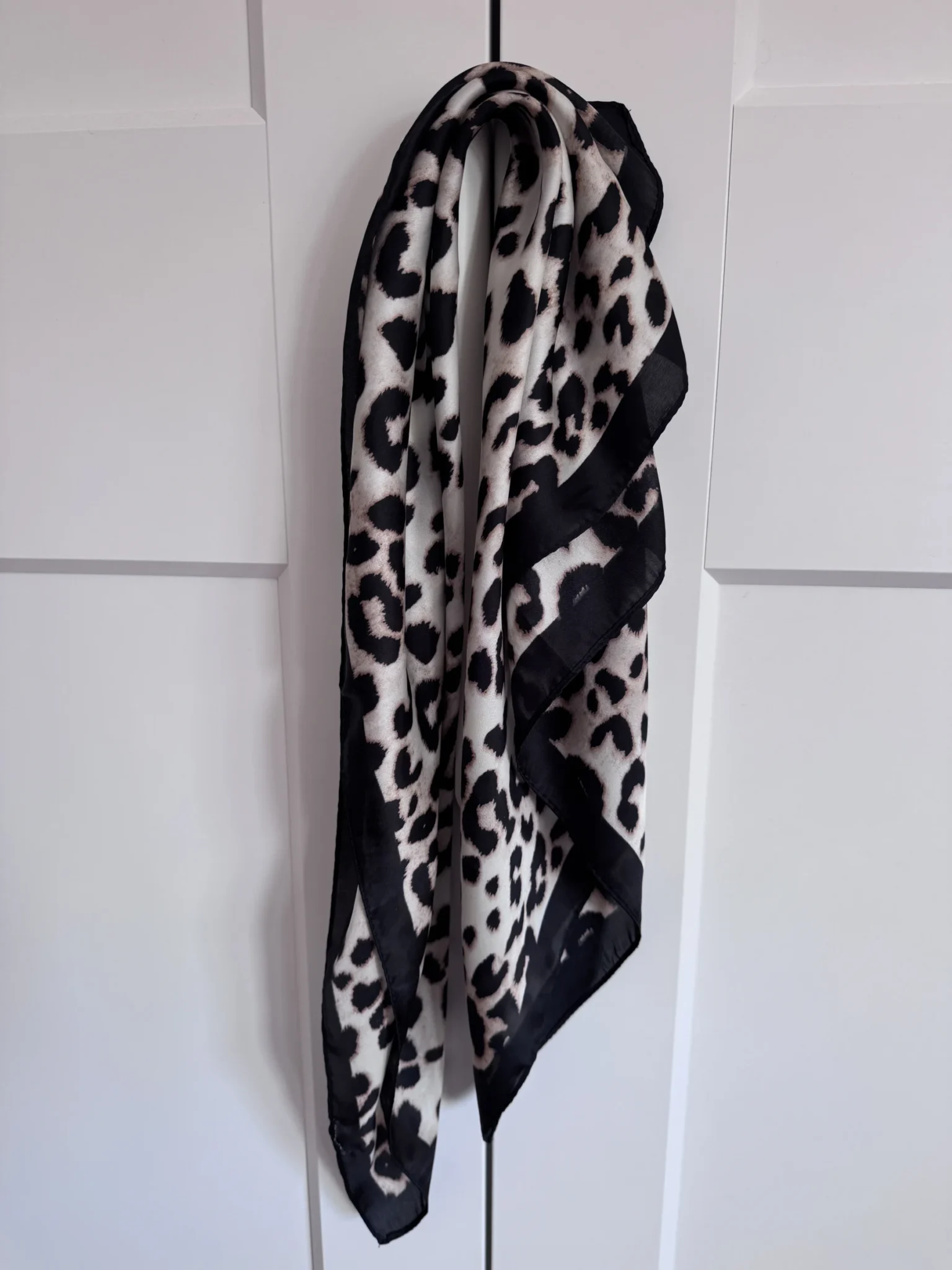 Image for Foulard imprimé léopard