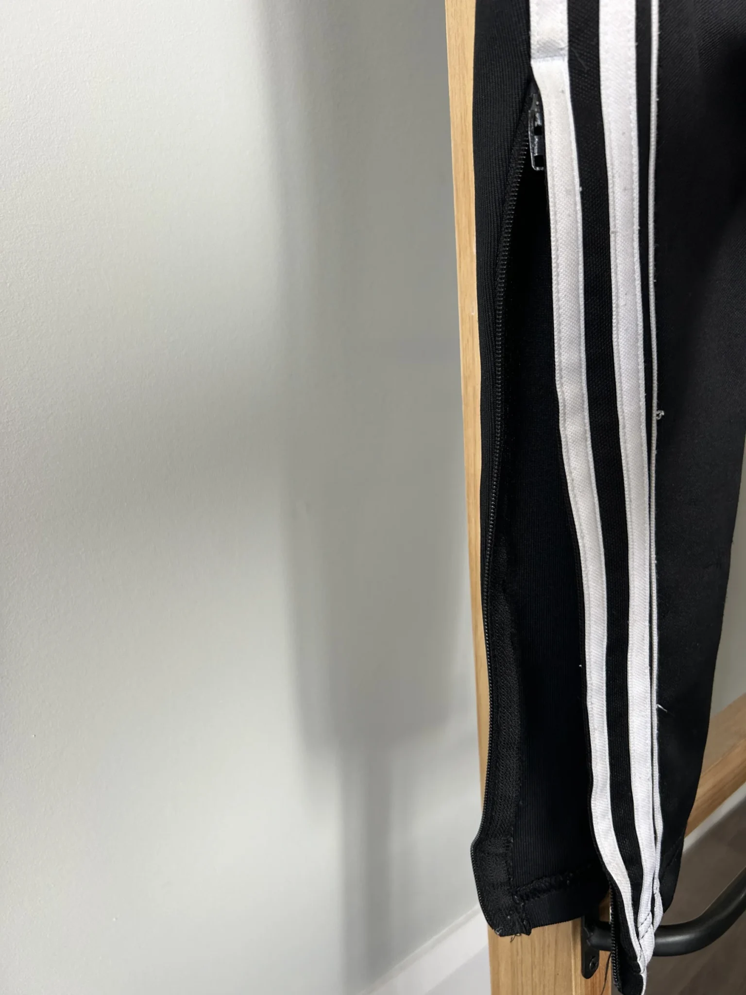 Image for Pantalons de sport Adidas