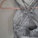 Thumbnail for Haut Lululemon gris grandeur 4