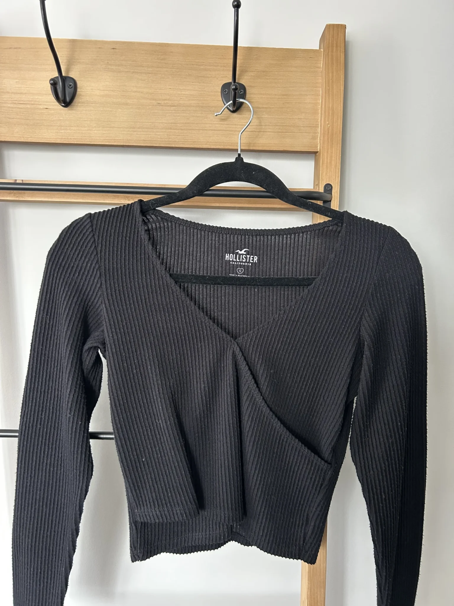 Featured image for Hollister long sleeve top