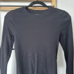 Featured thumbnail for Basic black long-sleeved jumper