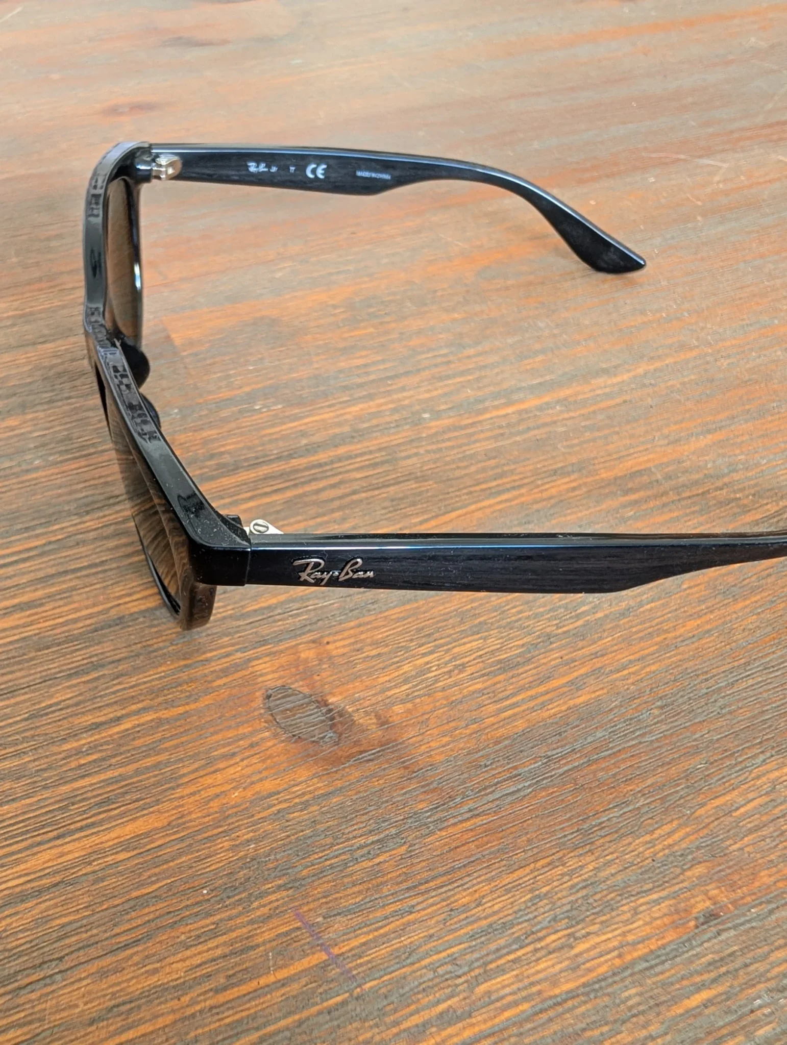 Image for Lunette de soleil Rayban enfant
