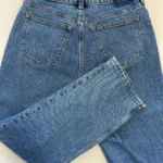 Thumbnail for Jean droit mi-taille Abercrombie
