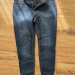Featured thumbnail for Jeans taille basse