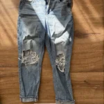 Featured thumbnail for Jeans