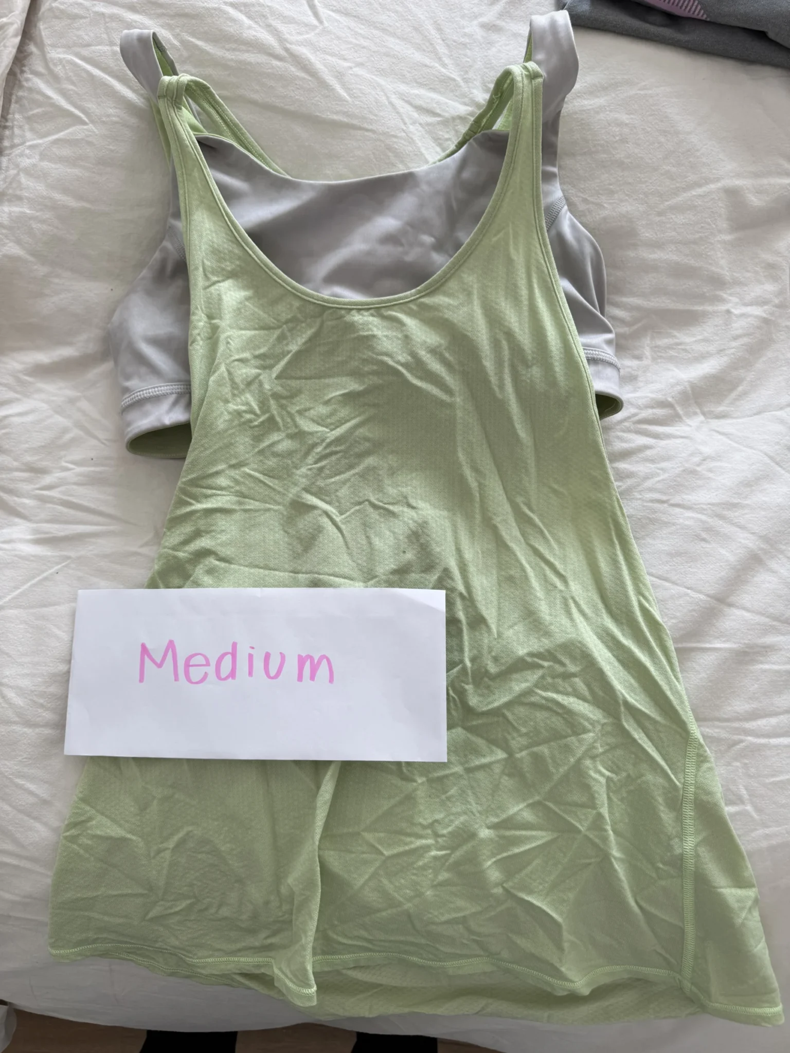 Featured image for Camisole avec brassière de sport