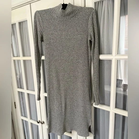 Image for Wilfred Free high neck mini dress by Aritzia