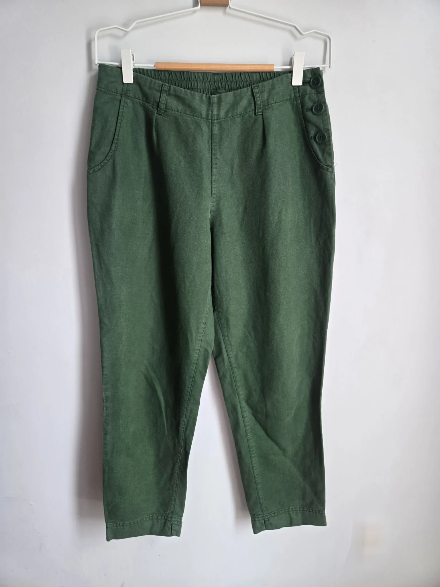 Featured image for Seasalt Cornwall cotton and linen trousers