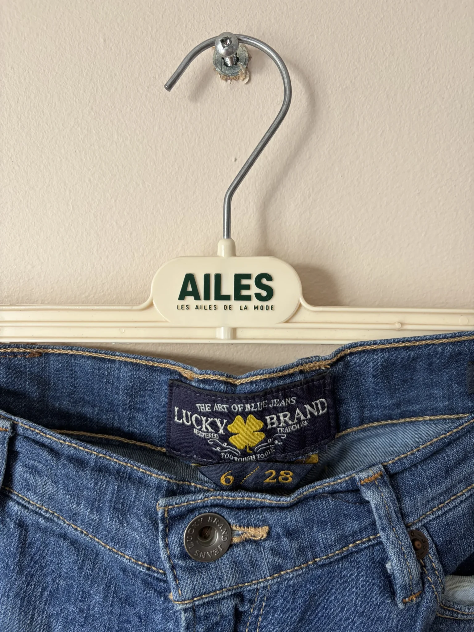 Image for Jeans Lucky Brand taille 6/28