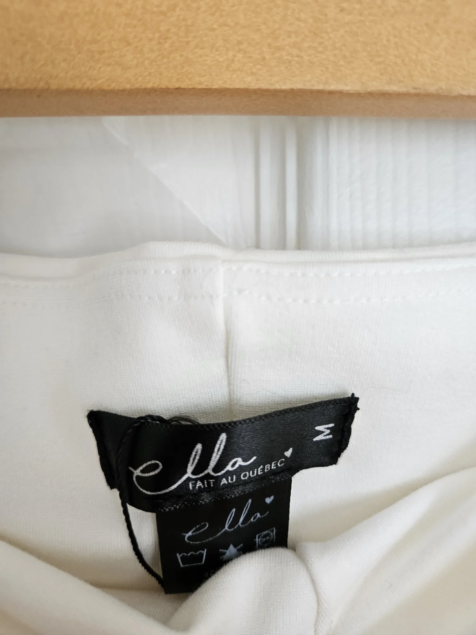 Image for Fait au Québec Short Ellalifestyle
