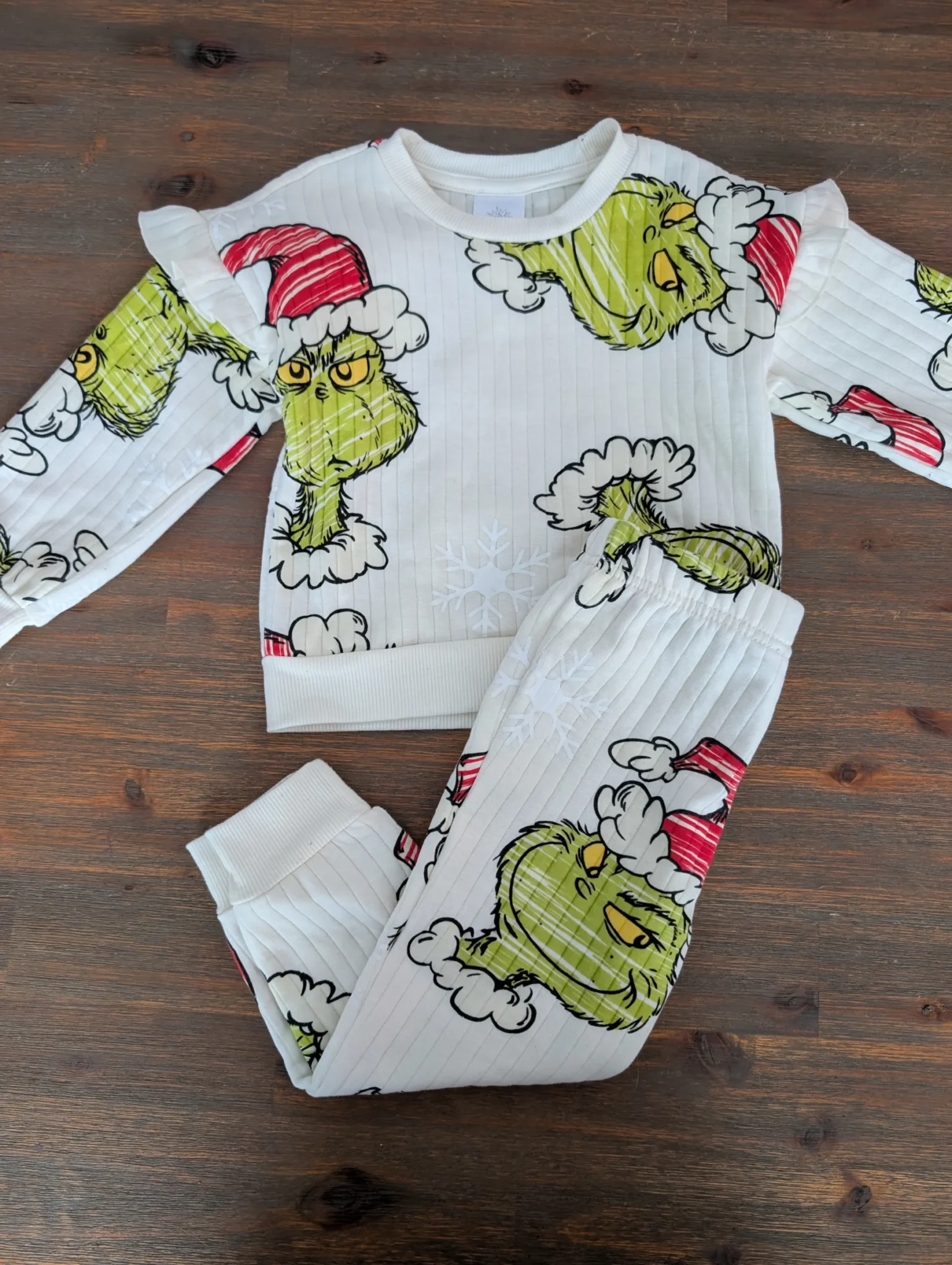 Featured image for Matching Set du Grinch