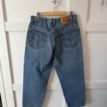 Thumbnail for LEVI’S 550 Relaxed Fit 34X30 (fait comme un 31.5-32)