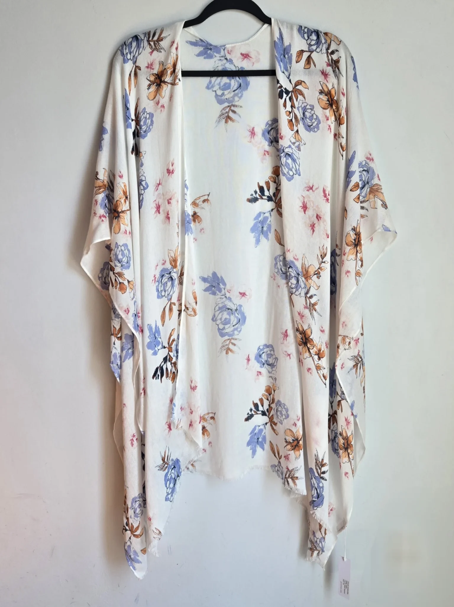 Featured image for New - Viscose floral shawl