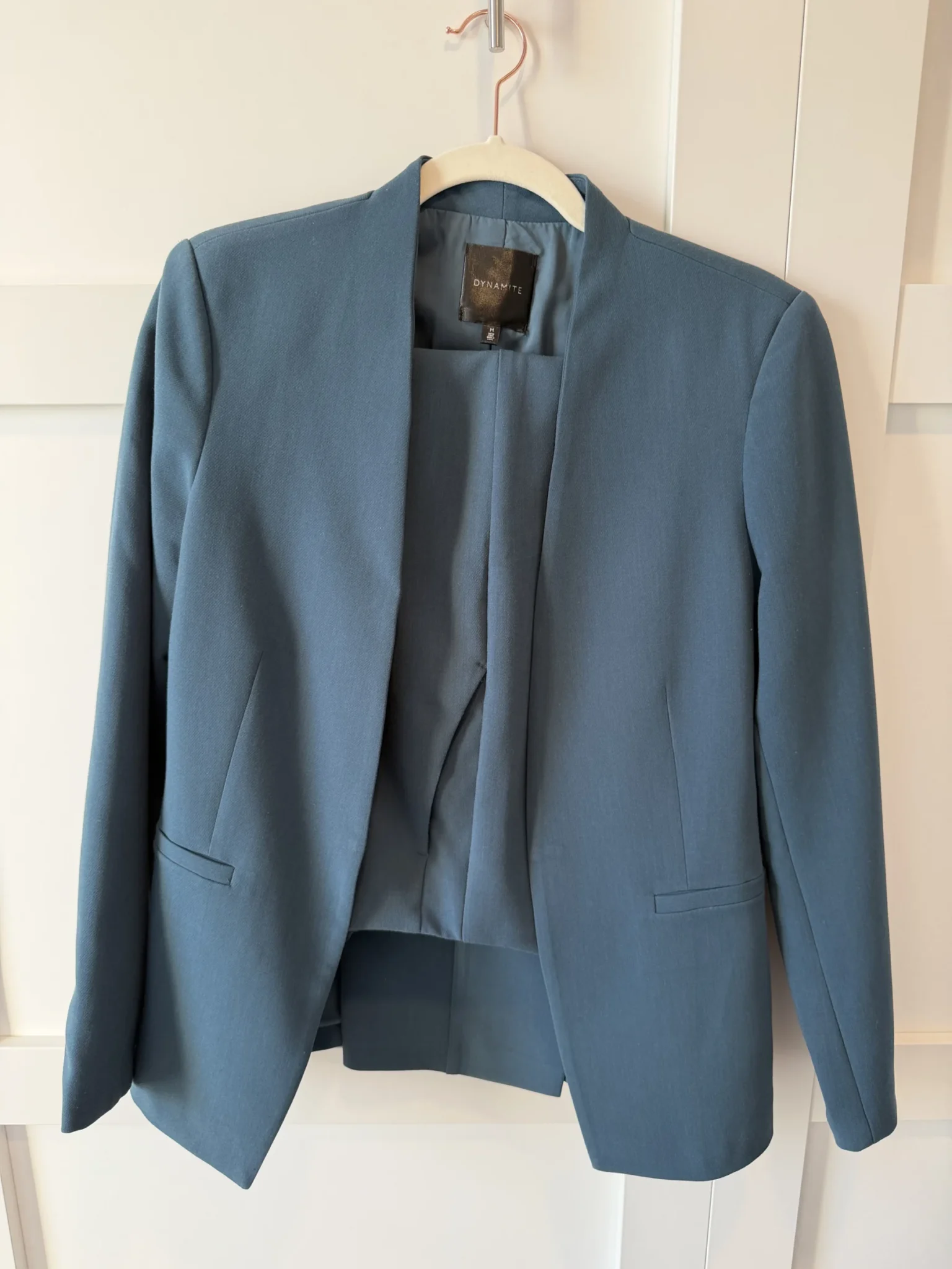 Featured image for Ensemble tailleur Dynamite bleu-vert (blazer + pantalon taille haute)