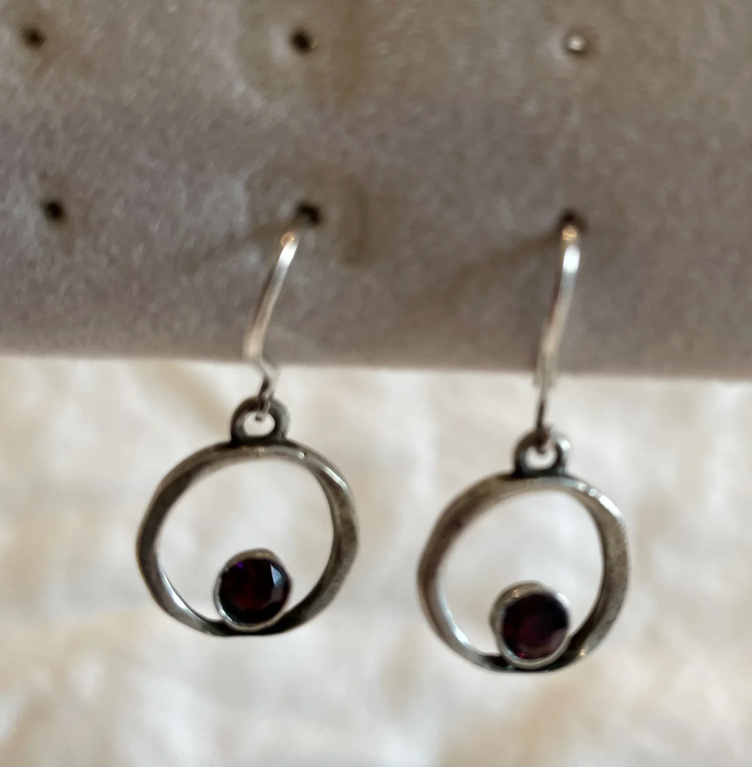 Image for Boucles d'oreilles en argent avec pierres mauves