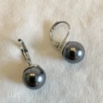 Thumbnail for Ensemble fausses perles - Collier et boucles d'oreilles