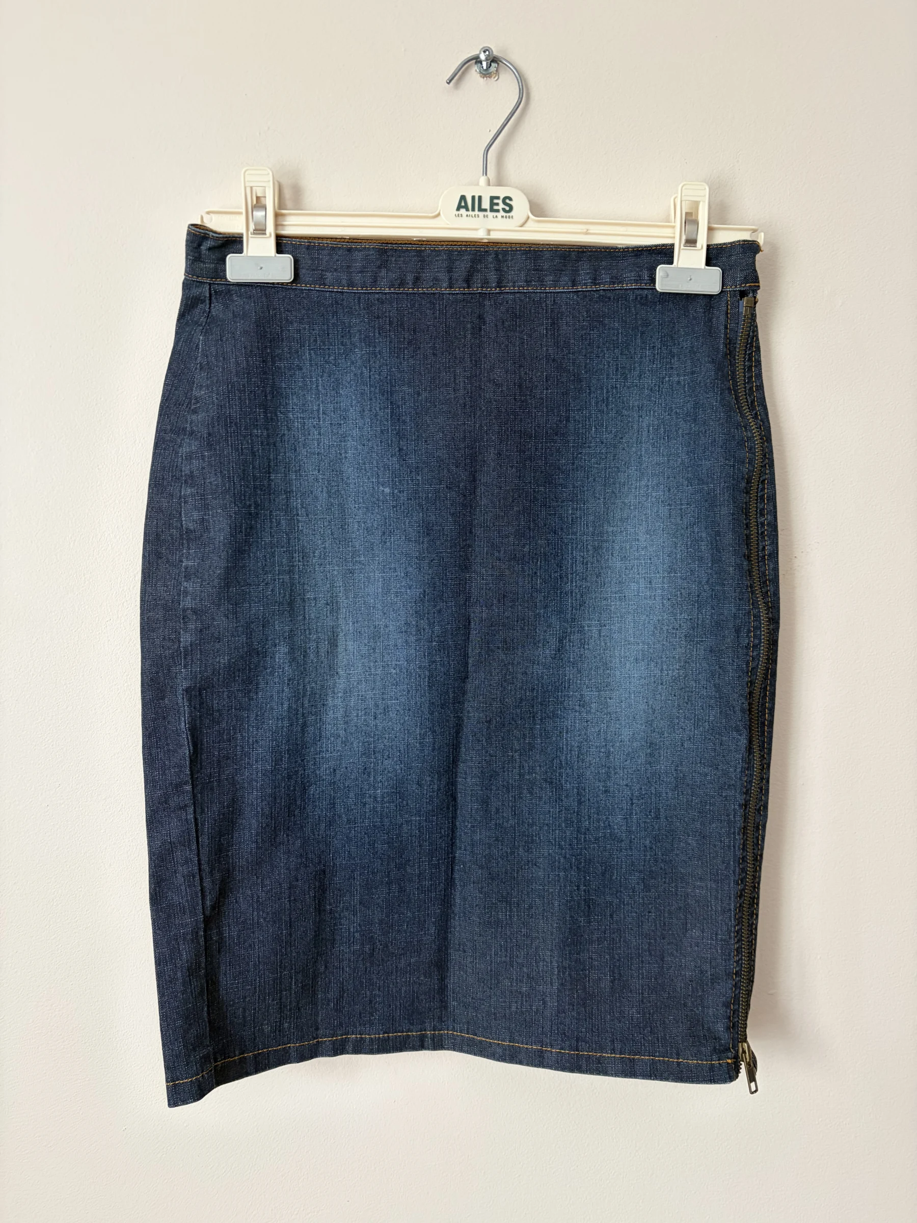 Jupe FCUK taille 4 French Connection seconde main