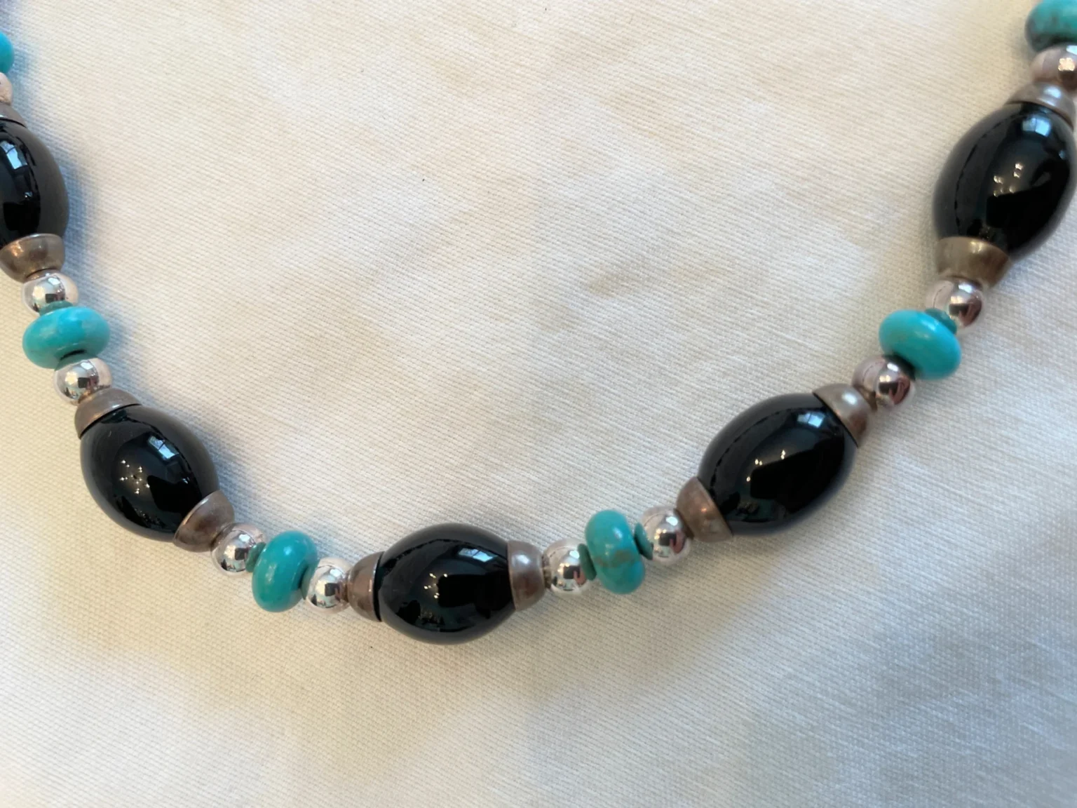 Image for Collier avec onyx et turquoises