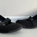 Featured thumbnail for Anne Klein - Souliers à talons compensés noirs