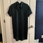 Featured thumbnail for Robe en soie verte Banana Republic