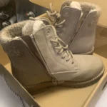 Featured thumbnail for Botte beige