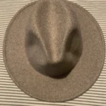 Featured thumbnail for Chapeau en feutre