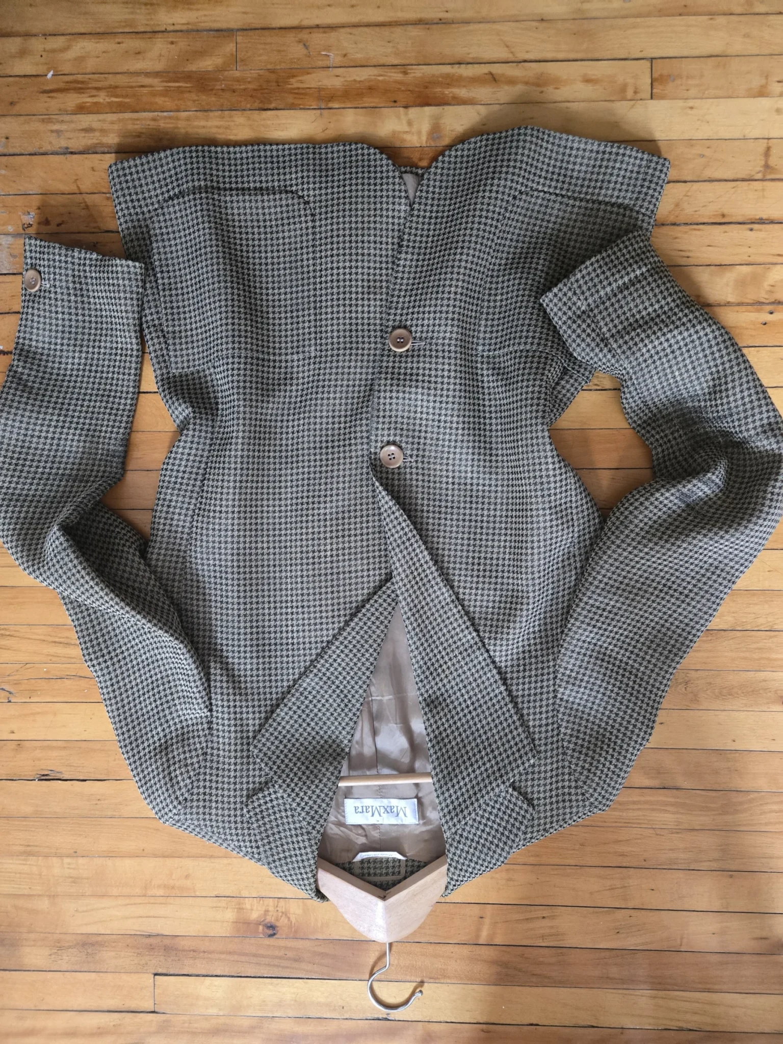 Featured image for MaxMara houndstooth blazer