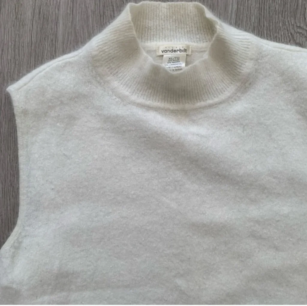 Image for Haut angora et laine d'agneau