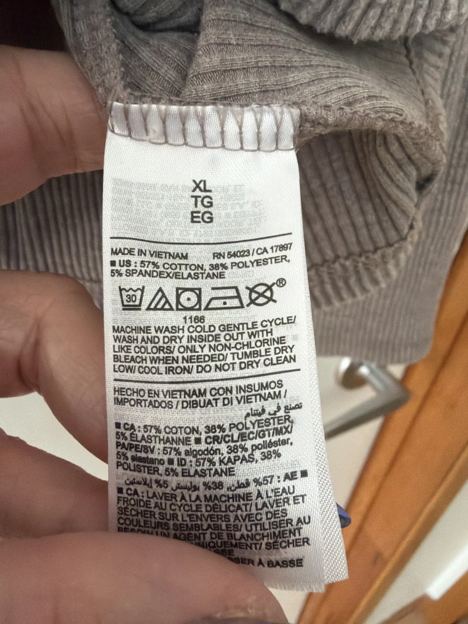 Image for Old navy V-neck jumper