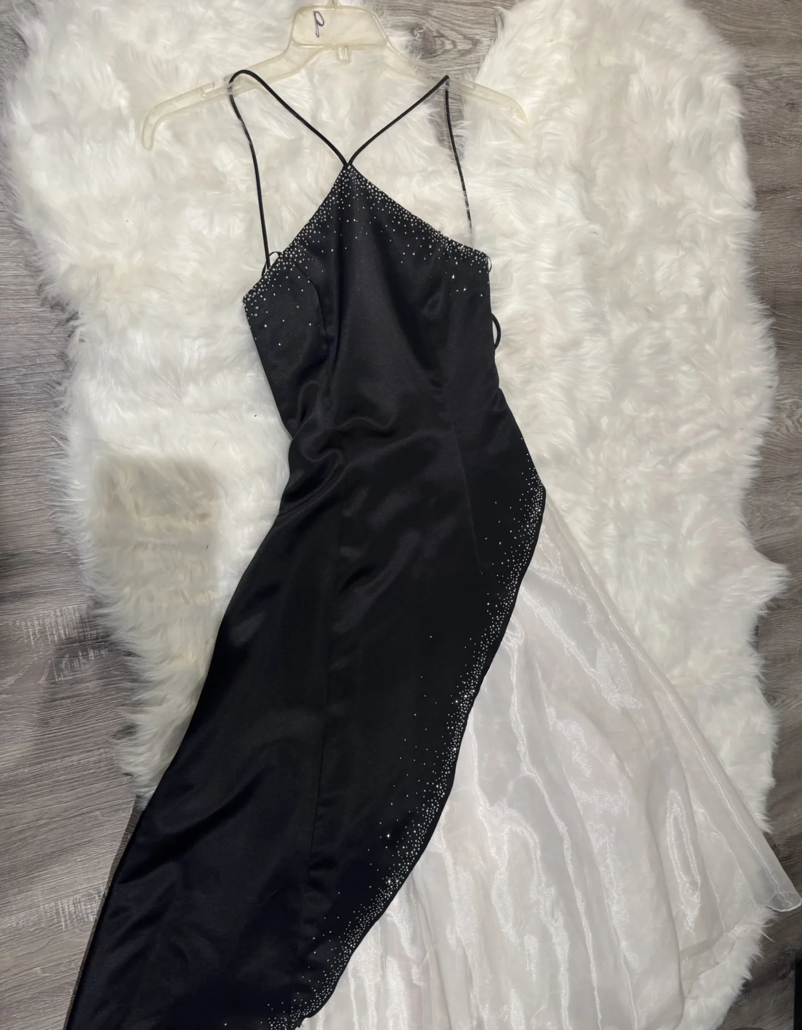 Image for Magnifique robe noir et blanc de bal