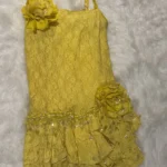 Featured thumbnail for Robe dentelle jaune unique