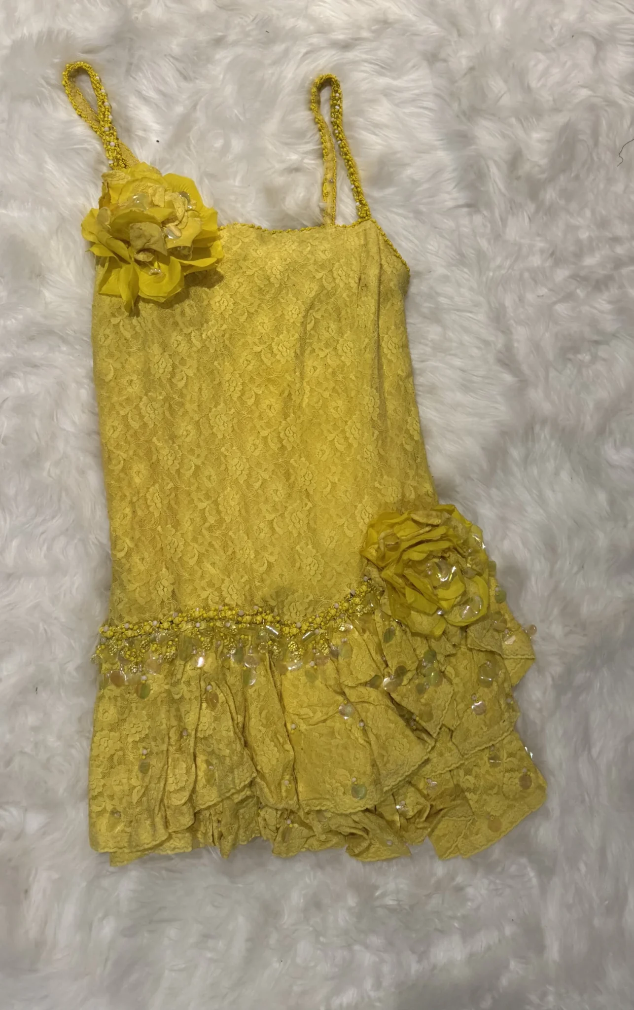 Image for Robe dentelle jaune unique