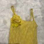 Thumbnail for Robe dentelle jaune unique